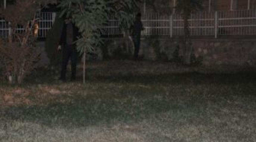 Kaymakamlık Binasına El Bombalı Saldırı