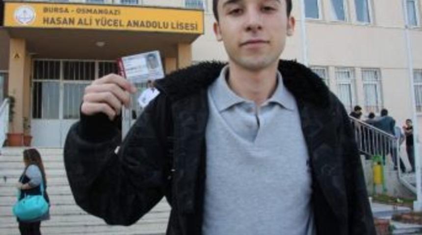 (&ouml;zel Haber) Kartına Y&uuml;klenen Serveti İade Etti