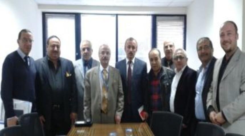 İzmit Belediyesi M&uuml;zisyenlerle G&uuml;r&uuml;lt&uuml; Toplantısı Yaptı