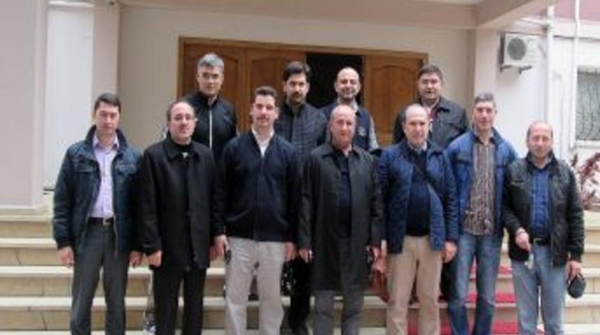 Karslı Doktorlar, G&uuml;rcistan'da Eğitim Kurumlarını Gezdi