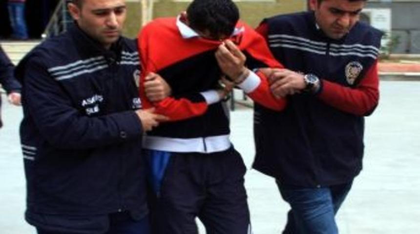 G&uuml;peg&uuml;nd&uuml;z Hırsızlık G&uuml;venlik Kamerasına Takıldı