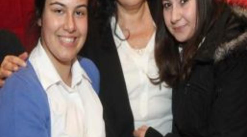 Kartal Belediyesi, T&uuml;rkan Şoray'ı Ağırladı