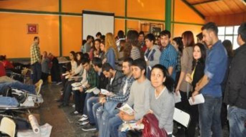 Be&uuml; İncirharmanı Kamp&uuml;s&uuml;&rsquo;nde Kan Bağış Kampanyası