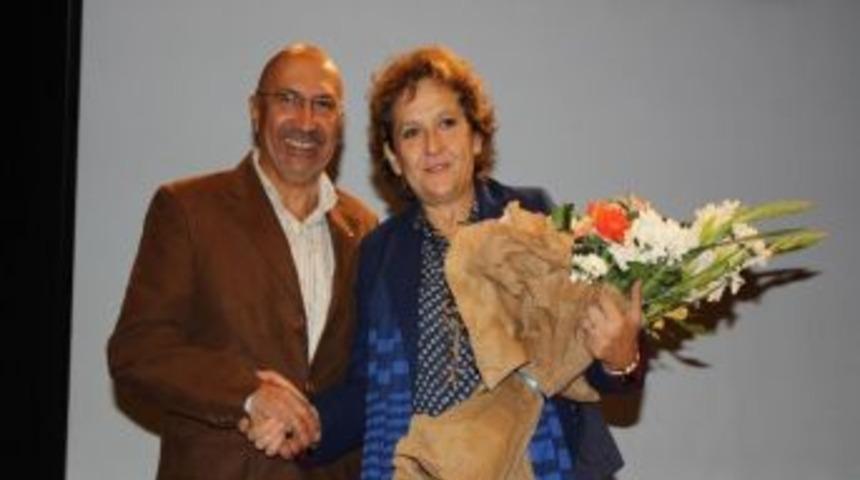 &ldquo;cumhuriyetin 90. Yılında Demokrasi&rdquo; Konferansı Urla&rsquo;da Ger&ccedil;ekleştirildi