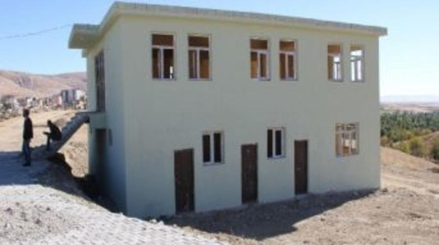 Silvan'a Yeni Mezarlık