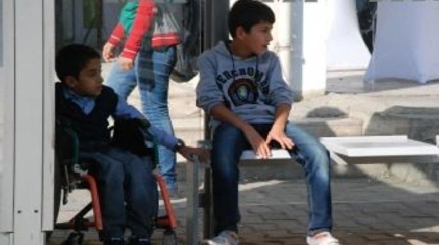 Küçük Muhammed'in otobüs çilesi