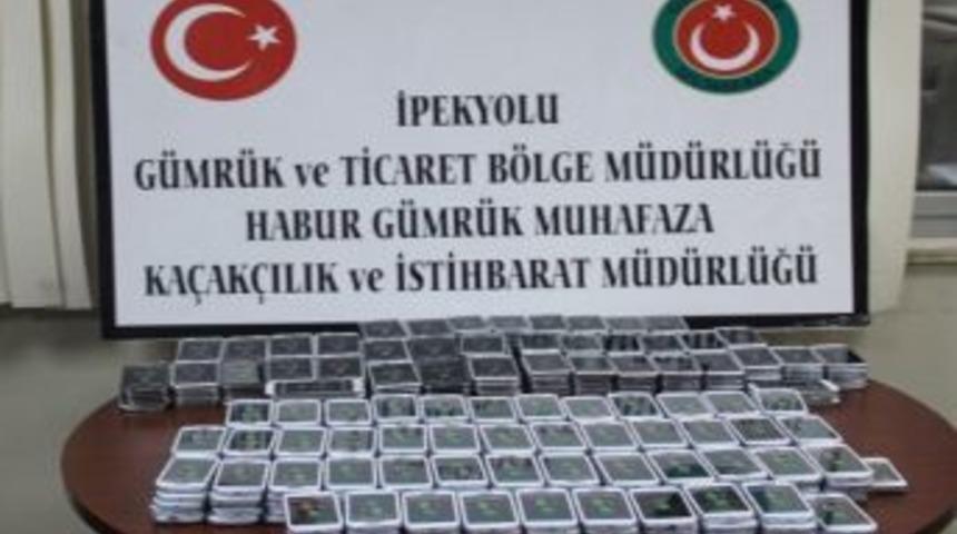 Habur Sınır Kapısı'nda Ka&ccedil;ak Cep Telefonu Operasyonu