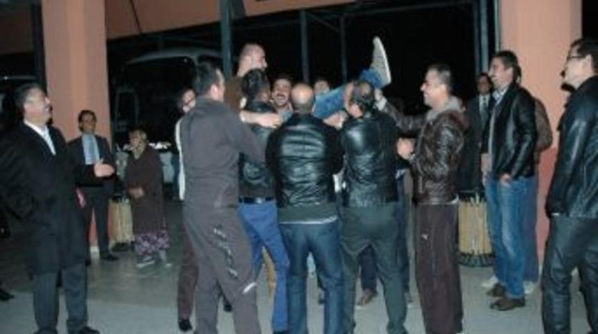 Karaman'da Kısa D&ouml;nem Mehmet&ccedil;iklere Davullu Zurnalı Uğurlama