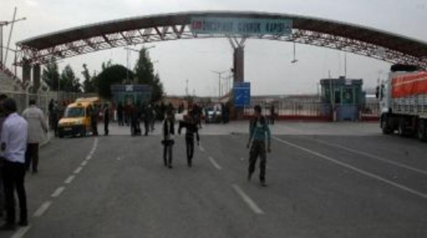 47 G&uuml;n Sonra &Ouml;nc&uuml;pınar Sınır Kapısı Yeniden A&ccedil;ıldı