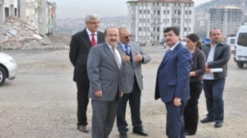 Başkan G&uuml;mr&uuml;k&ccedil;&uuml;oğlu Erdoğdu Yolunda İncelemelerde Bulundu