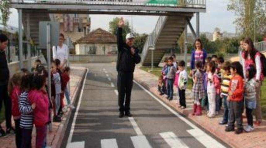 Bin 200 &Ccedil;ocuk Trafik Eğitimi Aldı