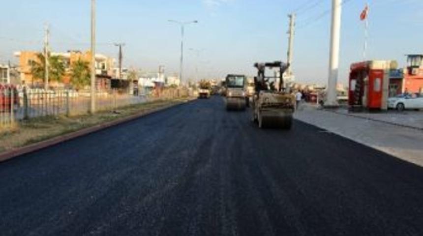 B&uuml;y&uuml;kşehir Belediyesi Asfalt &Ccedil;alışmalarına Devam Ediyor