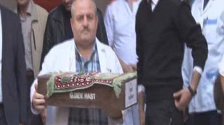 Berk bebek toprağa verildi