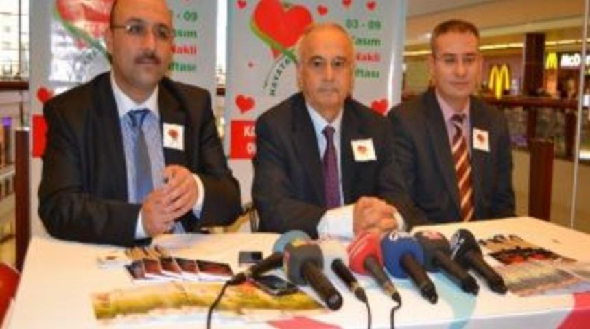 Er&uuml; Genel Cerrahi Ana Bilim Dalı &Ouml;ğretim &Uuml;yesi Prof. Dr. Zeki Yılmaz: