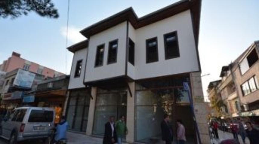 Tarihi Konak Restore Ediliyor