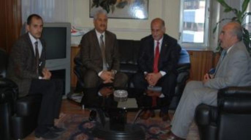 Yeşilyurt Belediye Başkan Aday Adayı Kabakaş Ziyaretlerini S&uuml;rd&uuml;r&uuml;yor