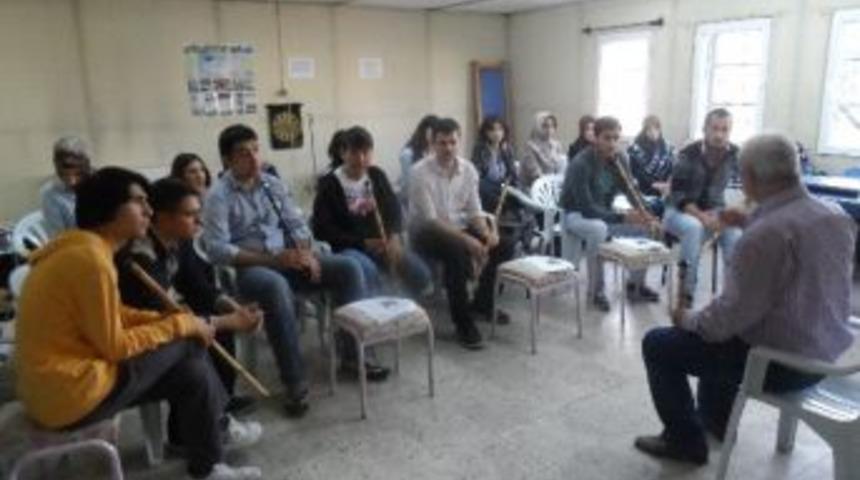 Bartın Gen&ccedil;lik Merkezi'nde Yeni D&ouml;nem Kursları Başladı