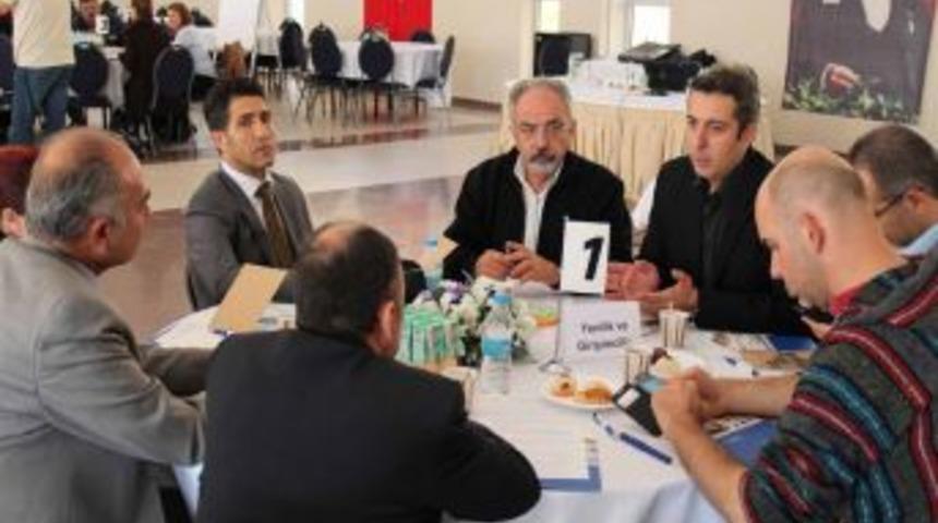 İZKA'dan Ilk Halk &Ccedil;alıştayı Seferihisar'da Yapıldı