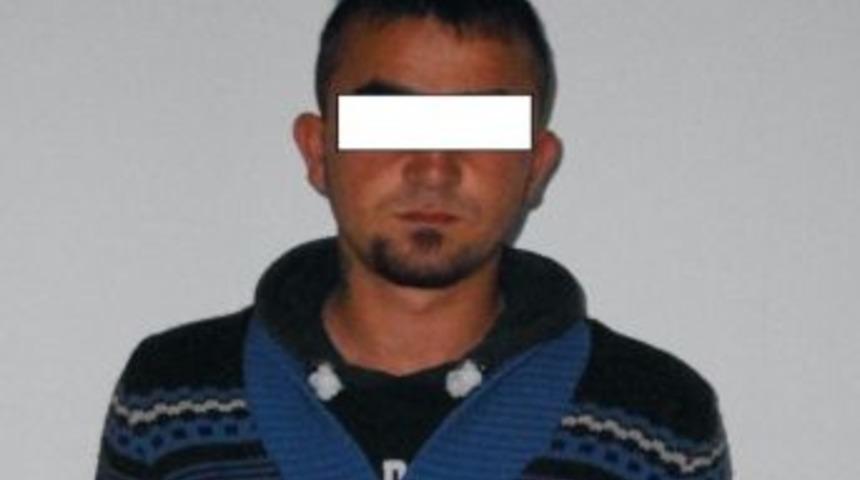 Dayısının Otomobilini Kurşunladı