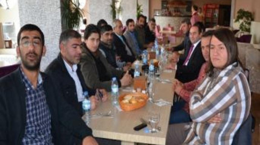 Sezai Altun, Ak Parti'den Aday Adaylığını A&ccedil;ıkladı