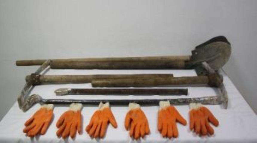 Jandarma Tarihi Eser Ka&ccedil;ak&ccedil;ılarına G&ouml;z A&ccedil;tırmıyor