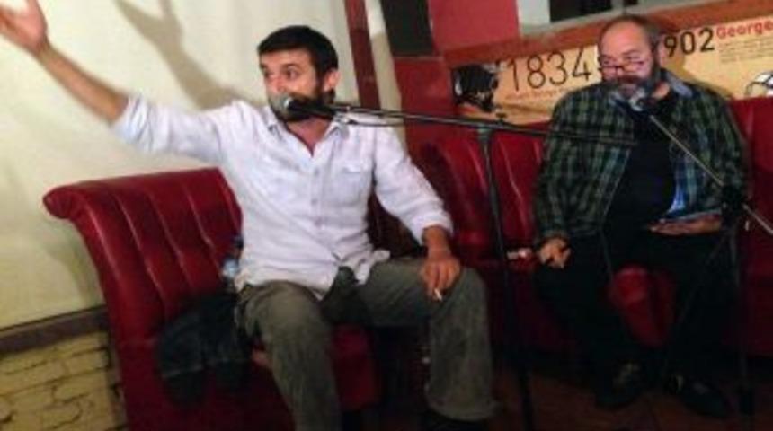 'Ya Bi Dakka'da Kahkaha Ve Şiir Bir Arada