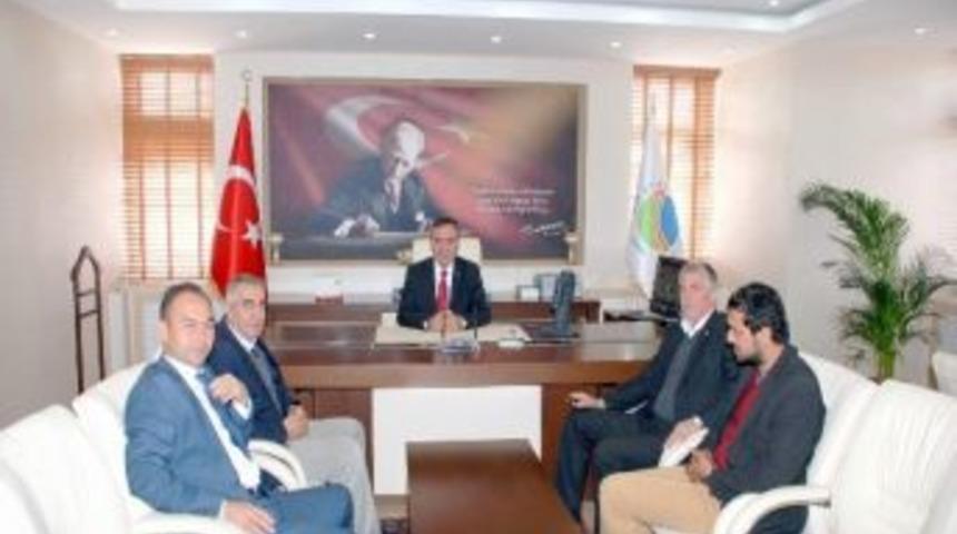 Rekt&ouml;r Kudret Saylam: