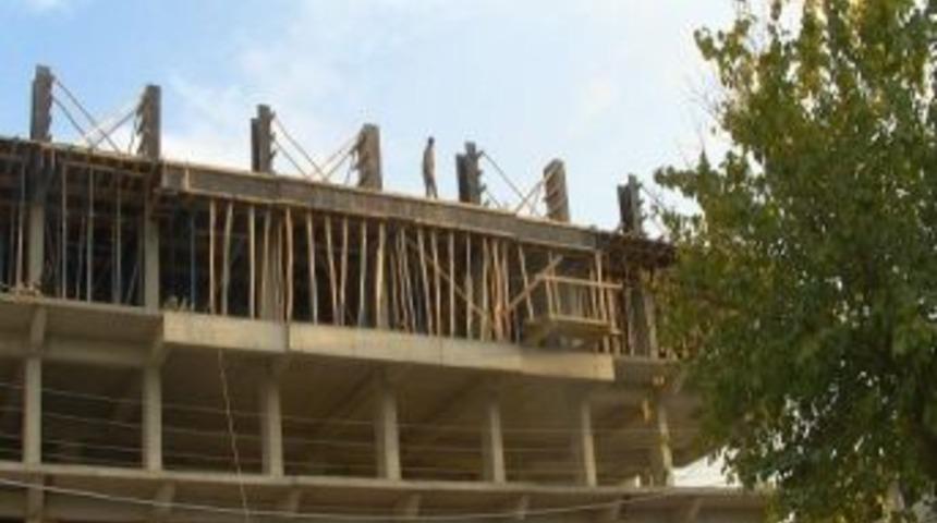 Sevdiği Başkasıyla Nişanlanınca İntihara Kalkıştı