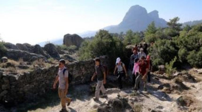 Doğa Y&uuml;r&uuml;y&uuml;ş&uuml;yle Stres Attılar