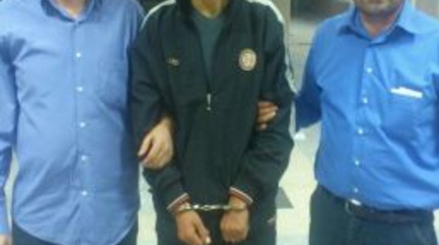 Polisin Ş&uuml;phelenip, Durdurduğu Şahıslar Hırsız &Ccedil;ıktı