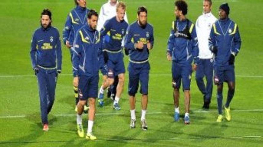 Fenerbah&ccedil;e, Galatasaray Ma&ccedil;ı Hazırlıklarına Başladı