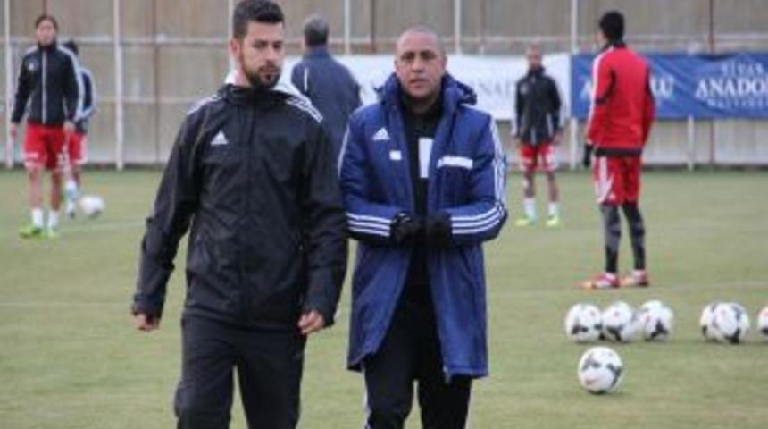 Carlos: Bursaspor Ma&ccedil;ında &Ccedil;ok Iyi Oynamalıyız