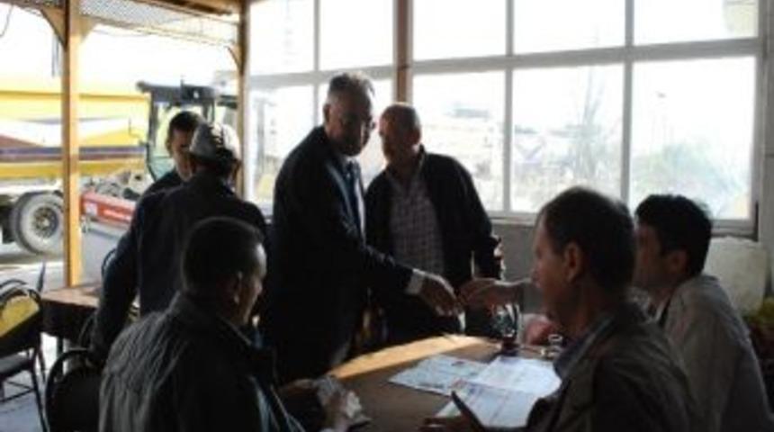 Yanıkağıl'da Yol &Ccedil;alışmaları Devam Ediyor