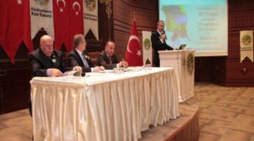 K&uuml;&ccedil;&uuml;k&ccedil;ekmece Kent Konseyi&rsquo;nde Başkan Yeniay Kadınlara M&uuml;jde Verdi