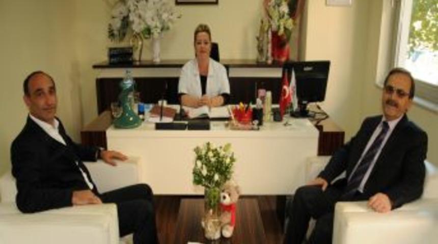 Bafra Belediye Başkanı Şahin, &Ouml;ğrencisi Olan Başhekimi Ziyaret Etti