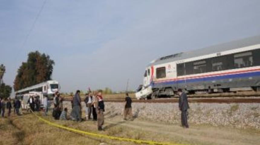 Tarsus'da yolcu treni pikabı bi&ccedil;ti: 2 &ouml;l&uuml;