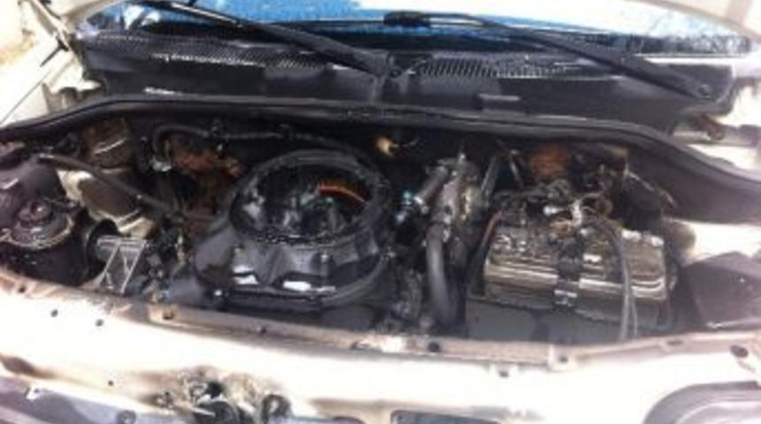 Seyir Halindeki Otomobil Yandı