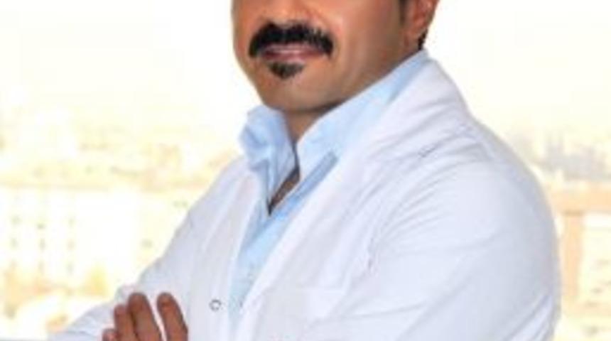 Sık Bilgisayar Kullanımı Göz Kuruluğuna Neden Oluyor