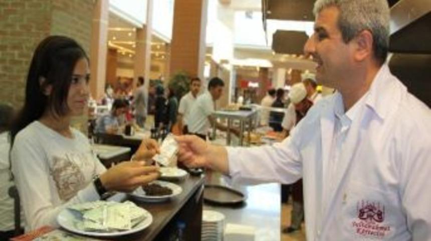 Her M&uuml;şteriye &lsquo;bereket Parası&rsquo;