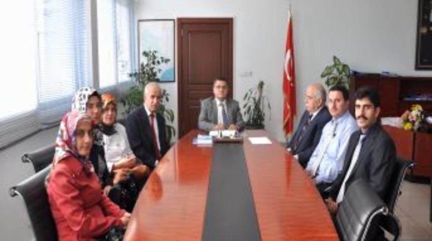 Kadına Y&ouml;nelik Şiddetin &Ouml;nlenmesinde Din Adamlarına B&uuml;y&uuml;k G&ouml;rev D&uuml;ş&uuml;yor