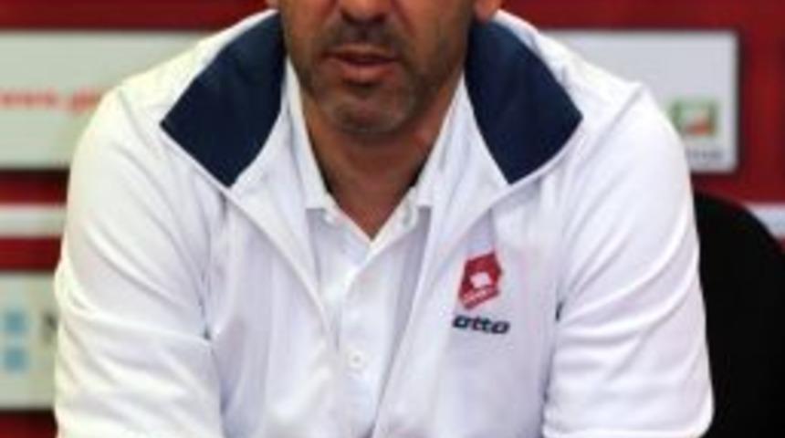 Mehmet &Ouml;zdilek: Yolumuza Aynı Ciddiyetle Devam Etmeliyiz