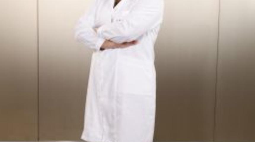 M&uuml;kemmeliyet&ccedil;i Kadınların 'kuluncu' Ağrıyor