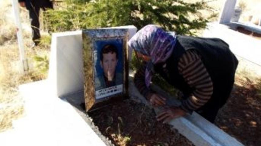 Kırıkkale&rsquo;li Şehitler Kabri Başında Anıldı