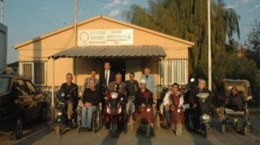 Yıldırım, Engellilerin Sorunlarını Dinledi