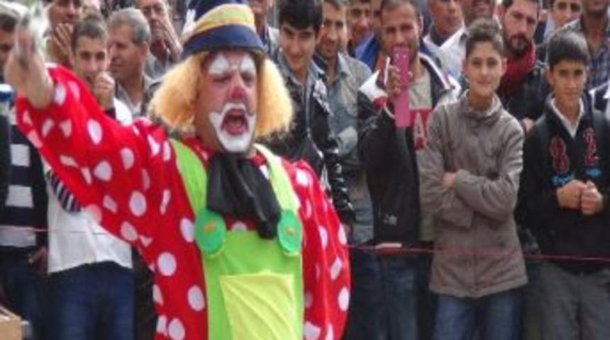 Tiyatro Festivali Kızıltepe'de İlgi G&ouml;rd&uuml;