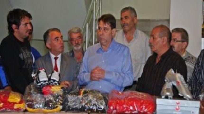 Amat&ouml;r Sporun Dostu Konak Belediyesi