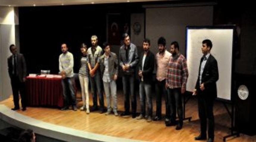 &Ouml;ğrenci Topluluklarına &lsquo;Kadın Eli&rsquo; Değecek