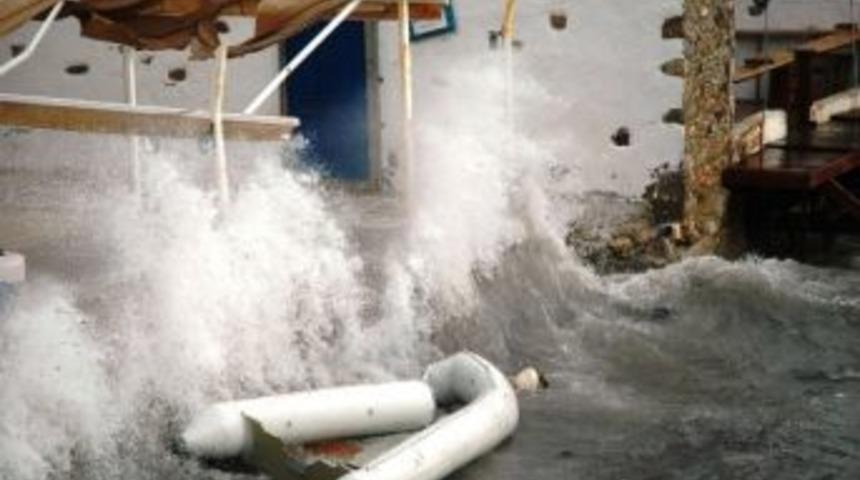 Bodrum’u Lodos Vurdu