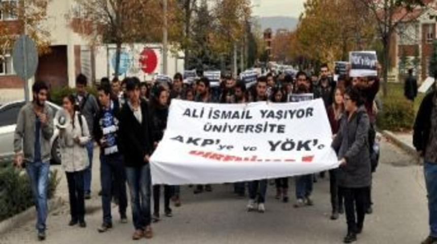 &Ouml;ğrencilerden Y&ouml;k Protestosu