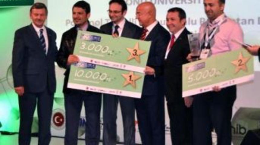 İn&ouml;n&uuml; &Uuml;niversitesi'ne Ar-Ge Etkinliğinde Proje &Ouml;d&uuml;l&uuml;